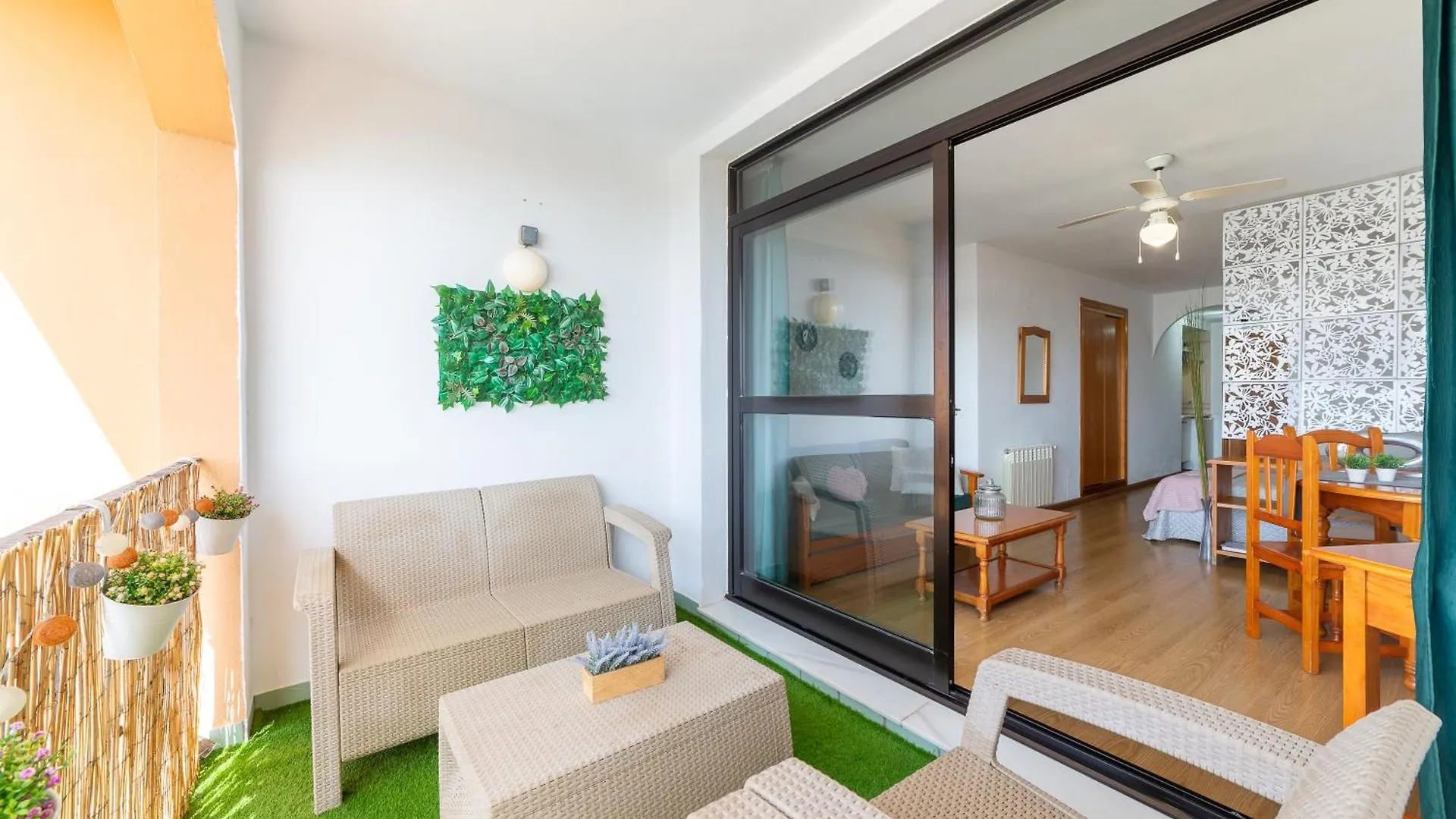 Apartamento Residencial Fenix ロケタス・デ・マル