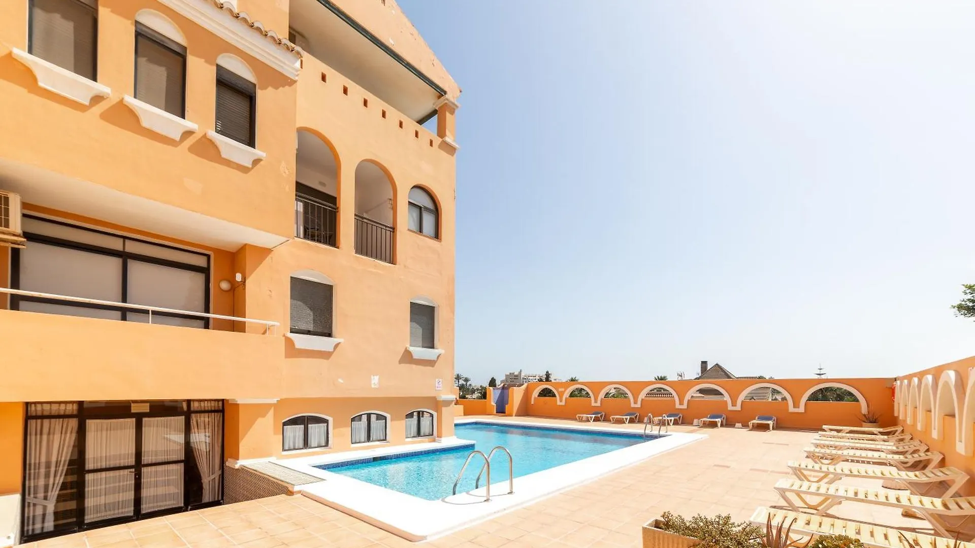 Apartamento Residencial Fenix ロケタス・デ・マル アパート